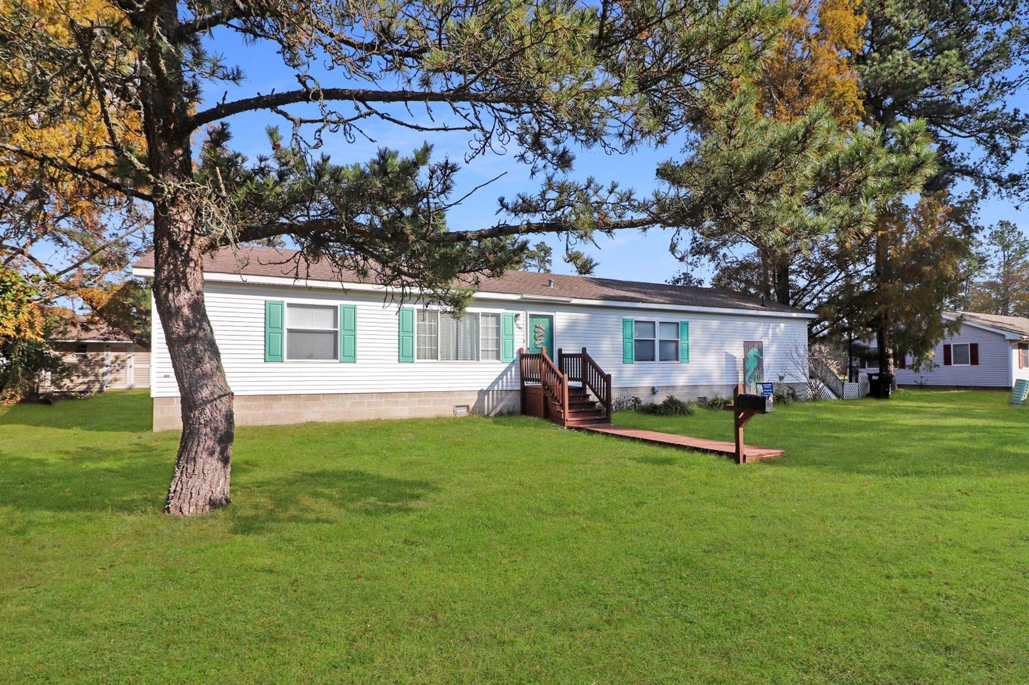 Holiday home Island Thyme - Hot Tub & Carnival Location! *