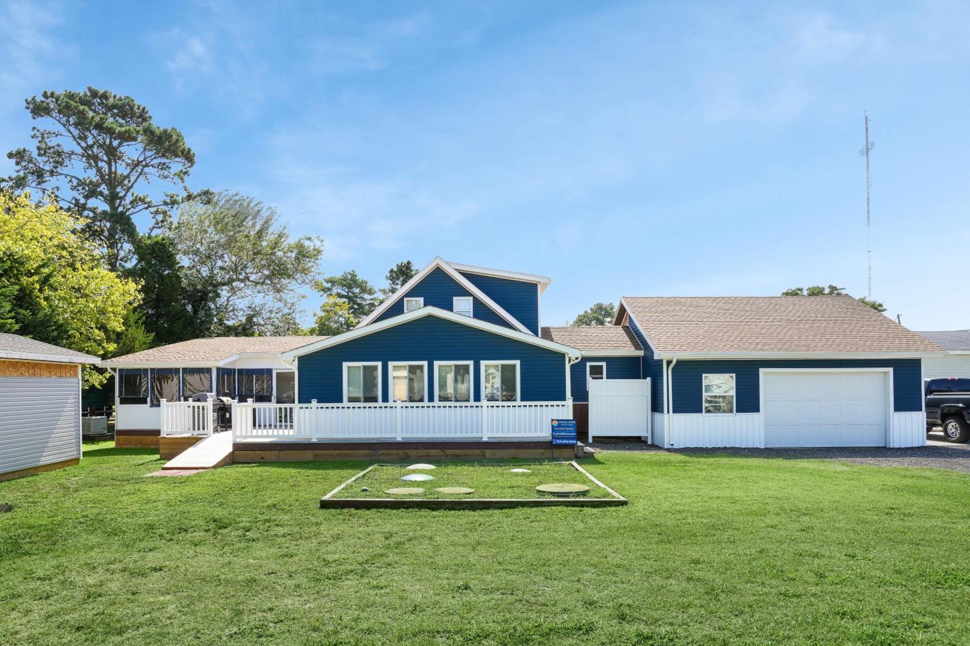 Grandma's House - Close To Town, Game Area & Pet Friendly! *