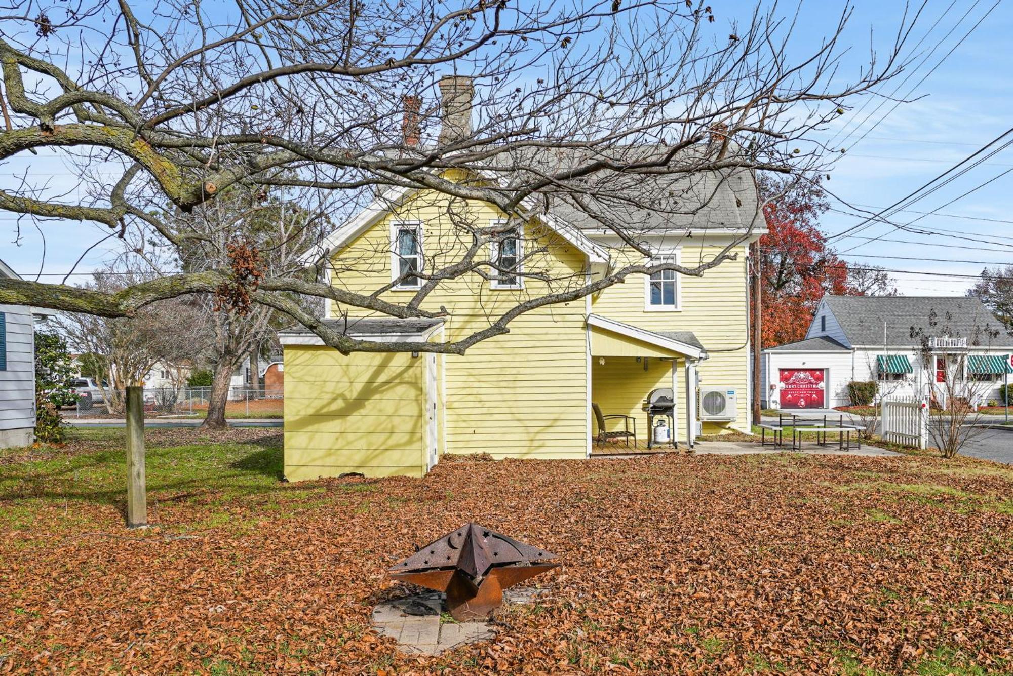Windsor House - In Town Historic Charm Holiday home