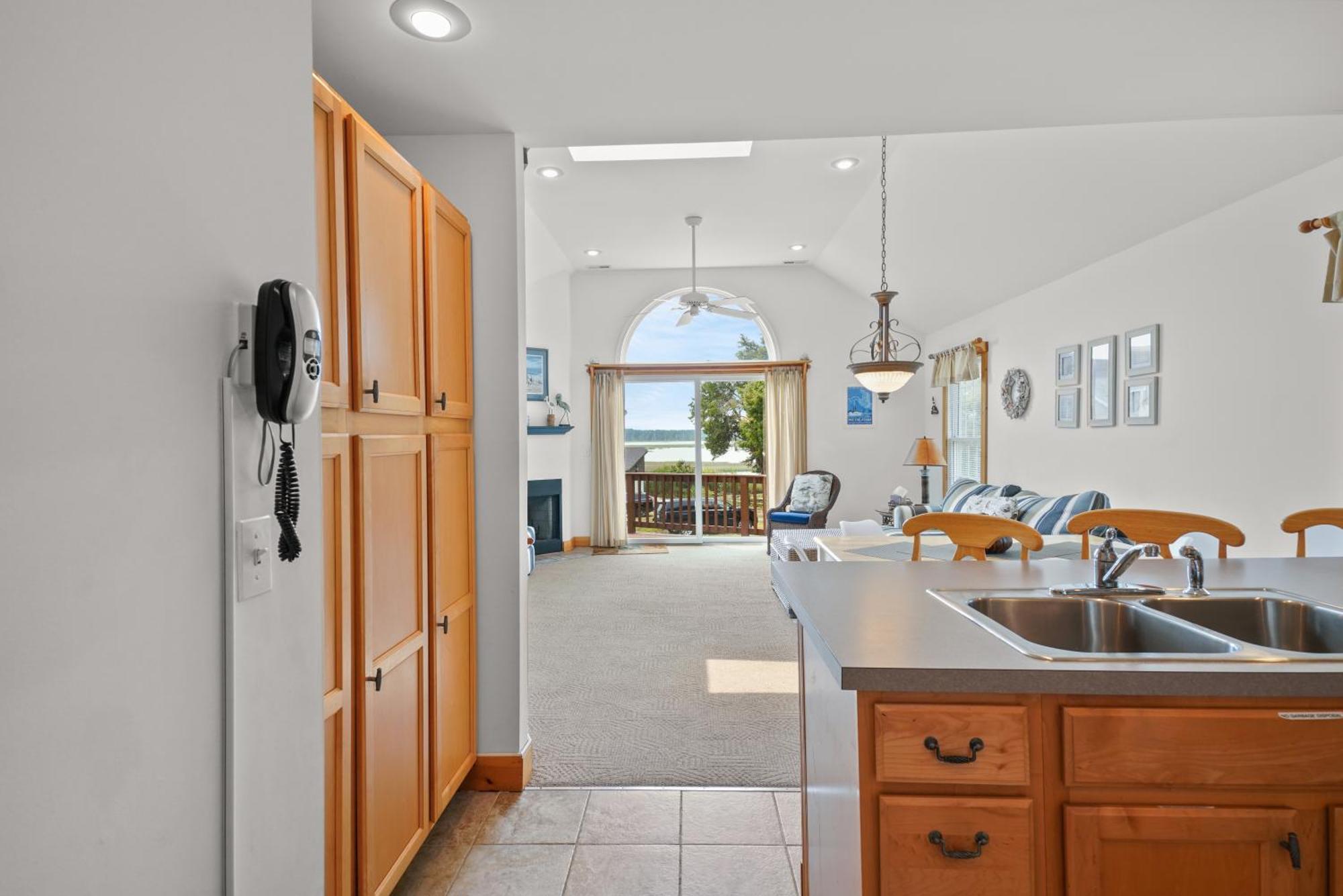 Waterman's Daughter - Pet Friendly; Water Access! Holiday home *