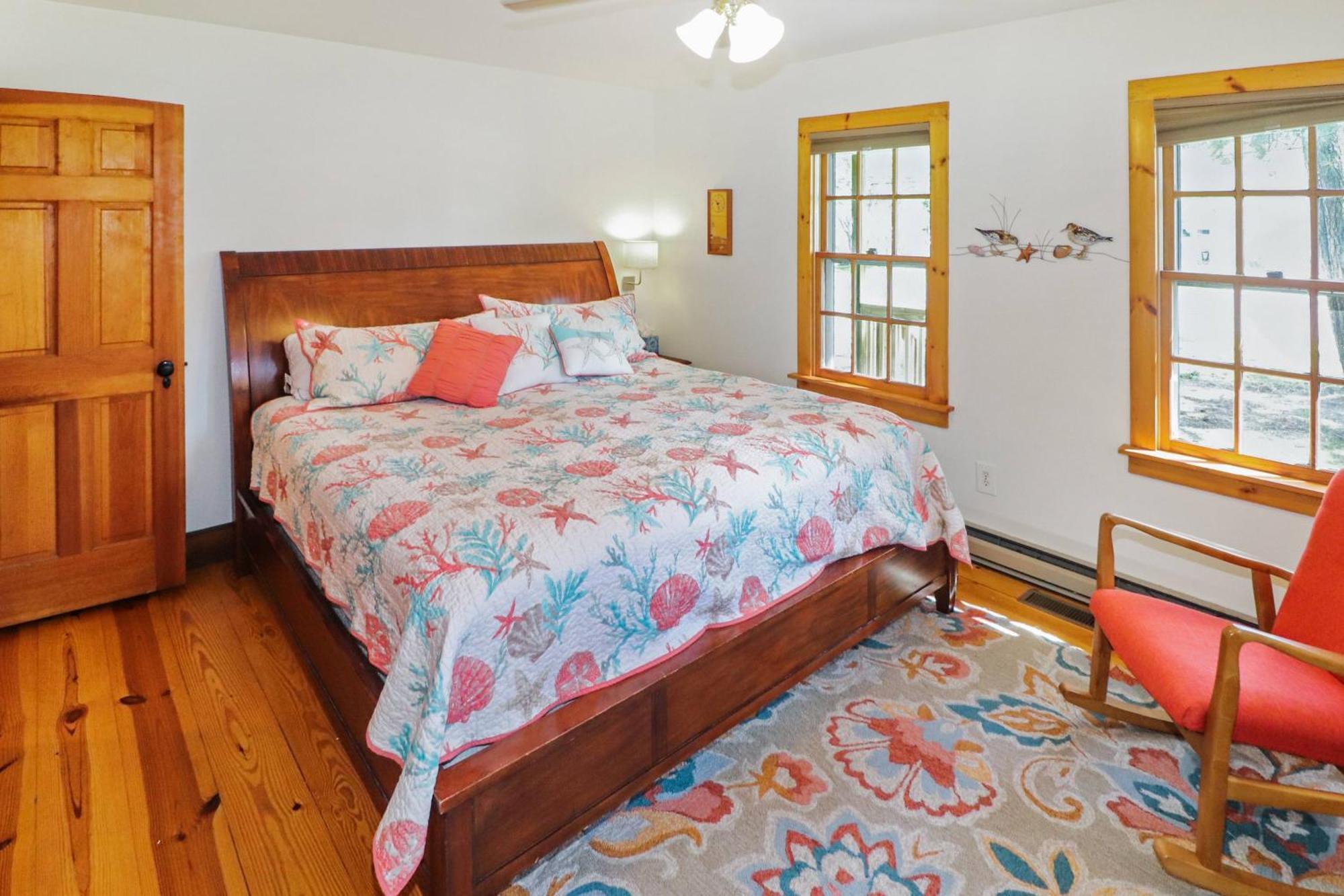 Utter East - Great With Large Screened Porch And Firepit Next To The Pond Holiday home