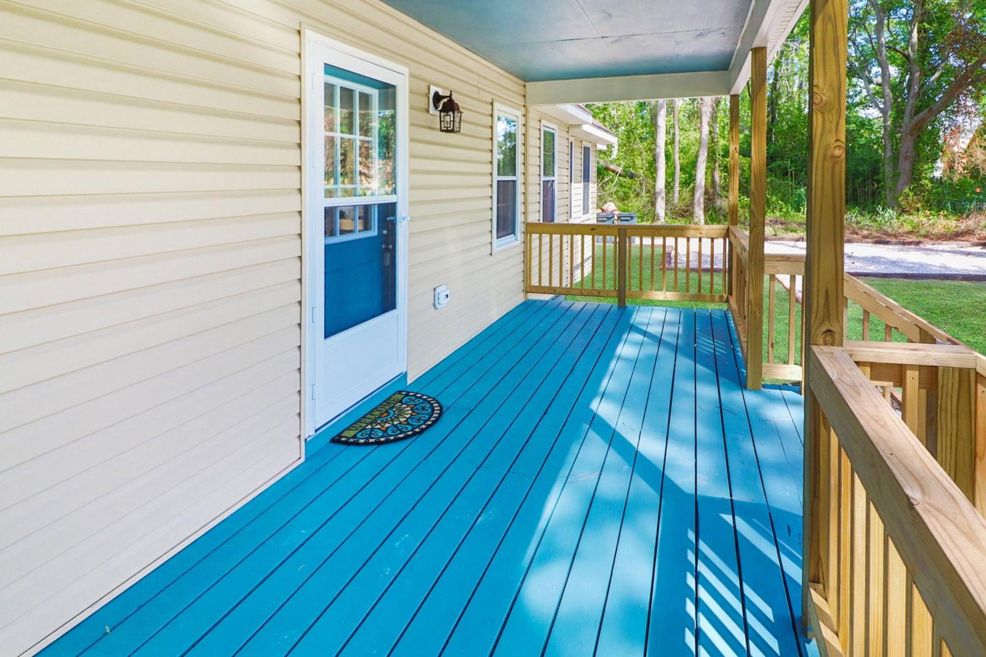 Utter East - Great With Large Screened Porch And Firepit Next To The Pond Holiday home Chincoteague