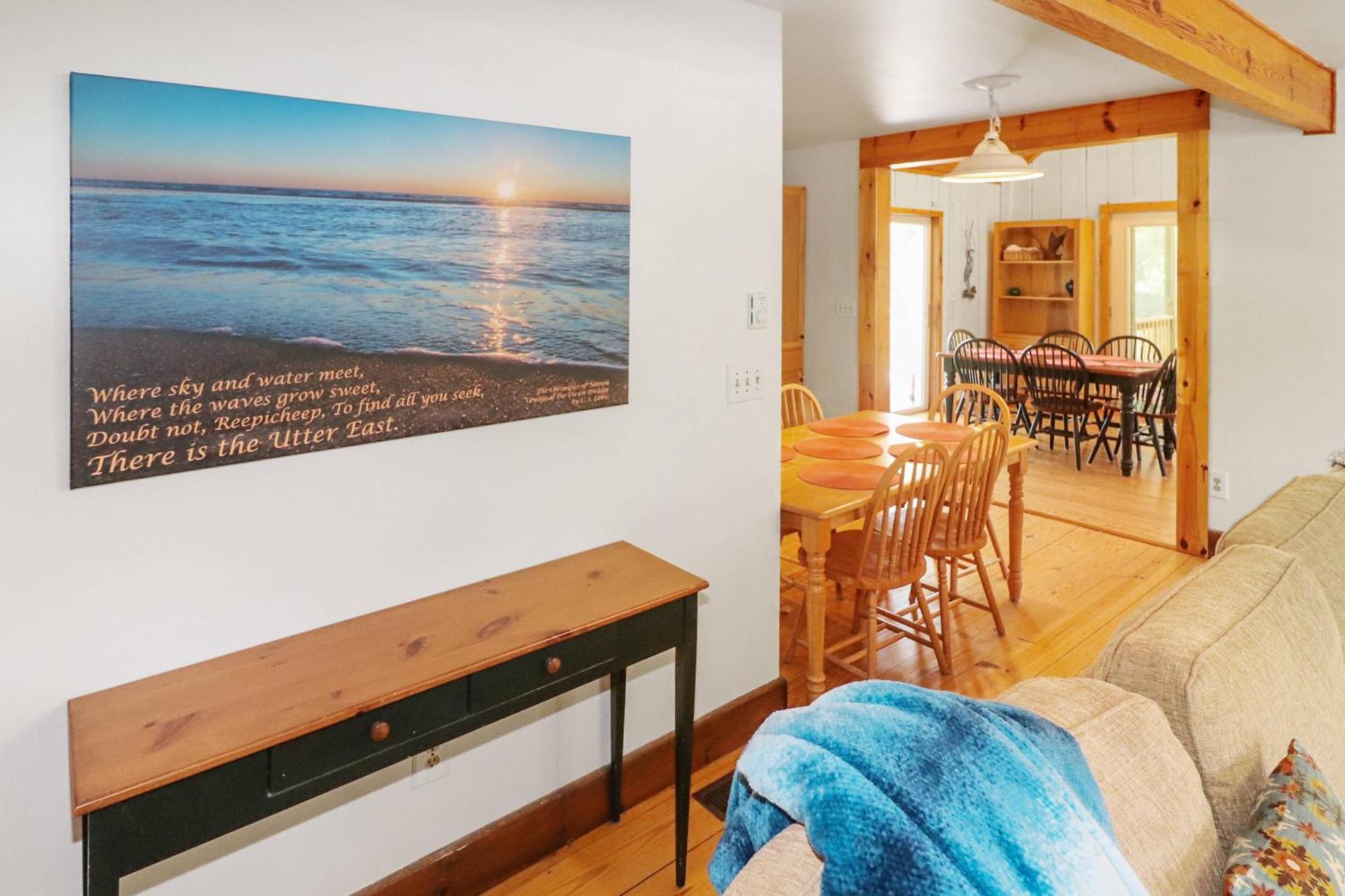 Utter East - Great With Large Screened Porch And Firepit Next To The Pond *