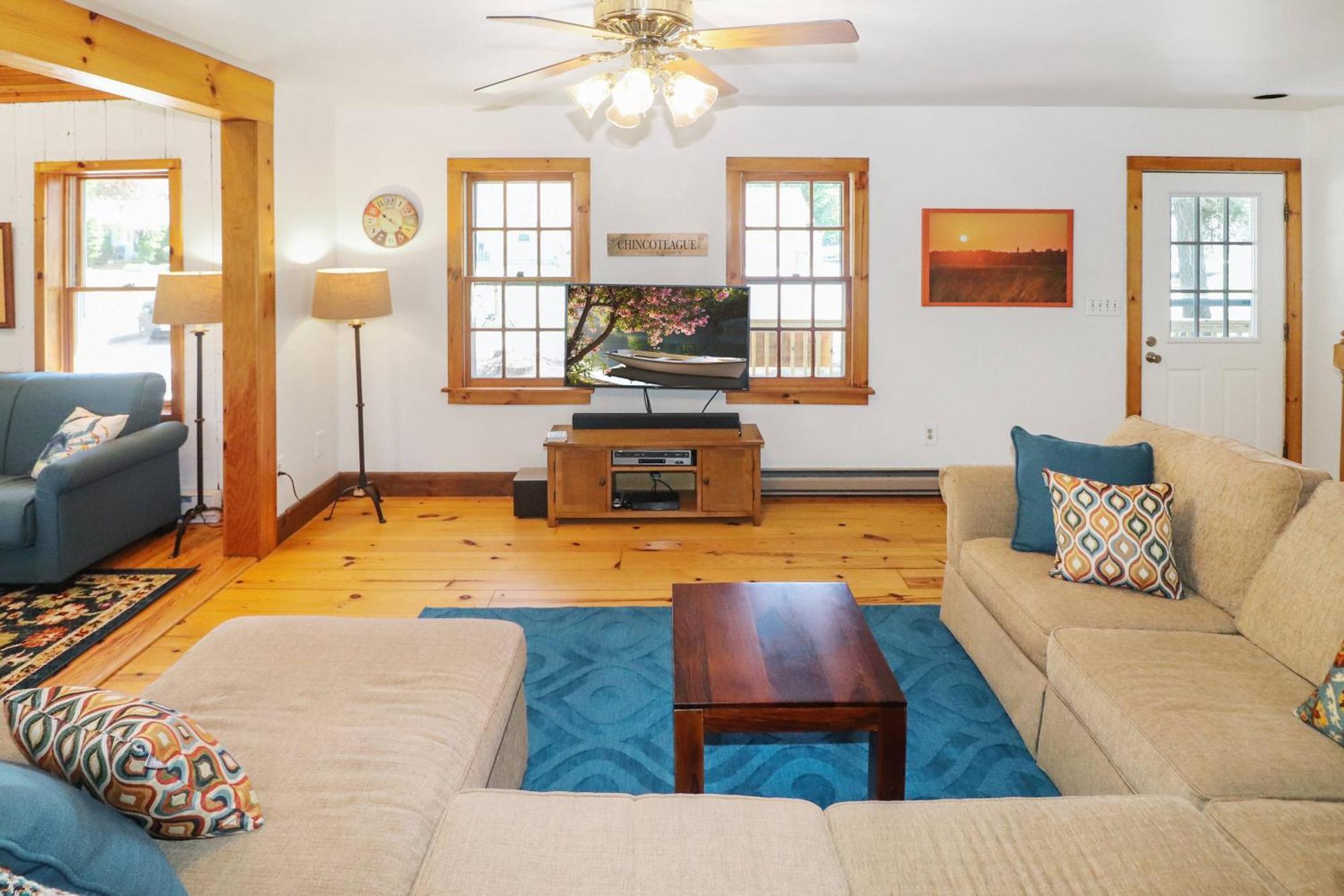 Holiday home Utter East - Great With Large Screened Porch And Firepit Next To The Pond *