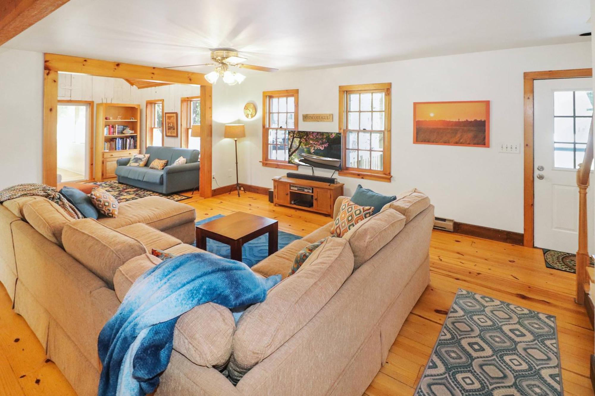 Holiday home Utter East - Great With Large Screened Porch And Firepit Next To The Pond