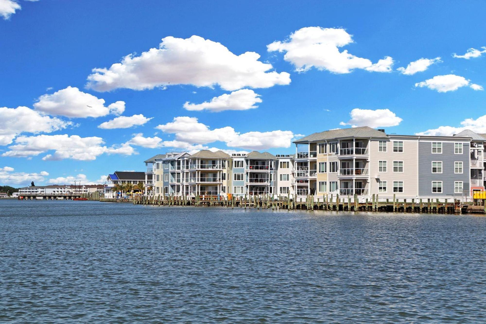 Sunset Bay 212 - Pet Friendly & Waterfront View! * Chincoteague