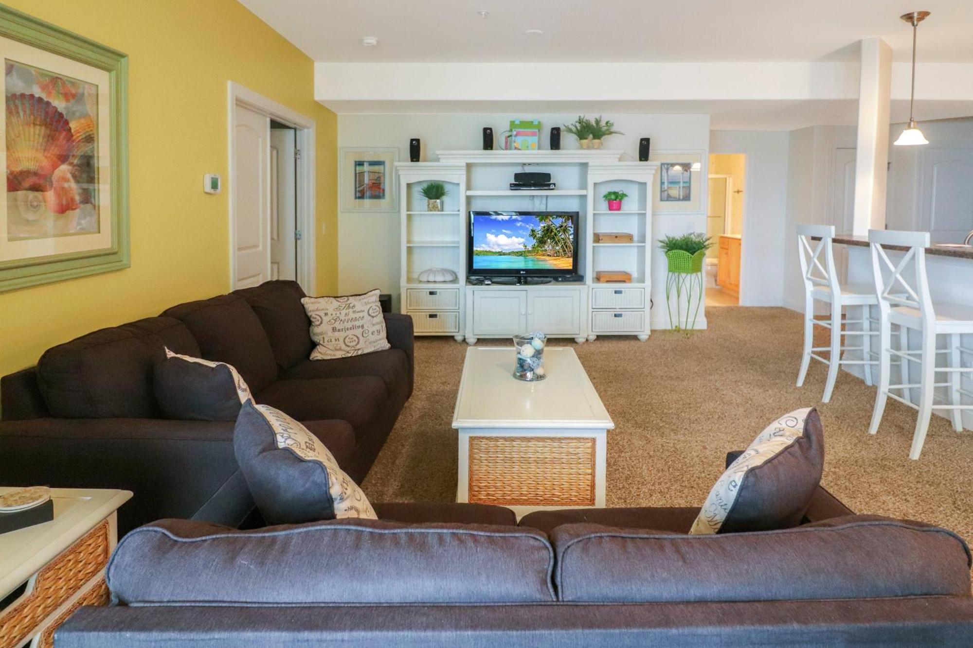 Holiday home Sunset Bay 208 - Pet Friendly & Includes A Boat Slip!