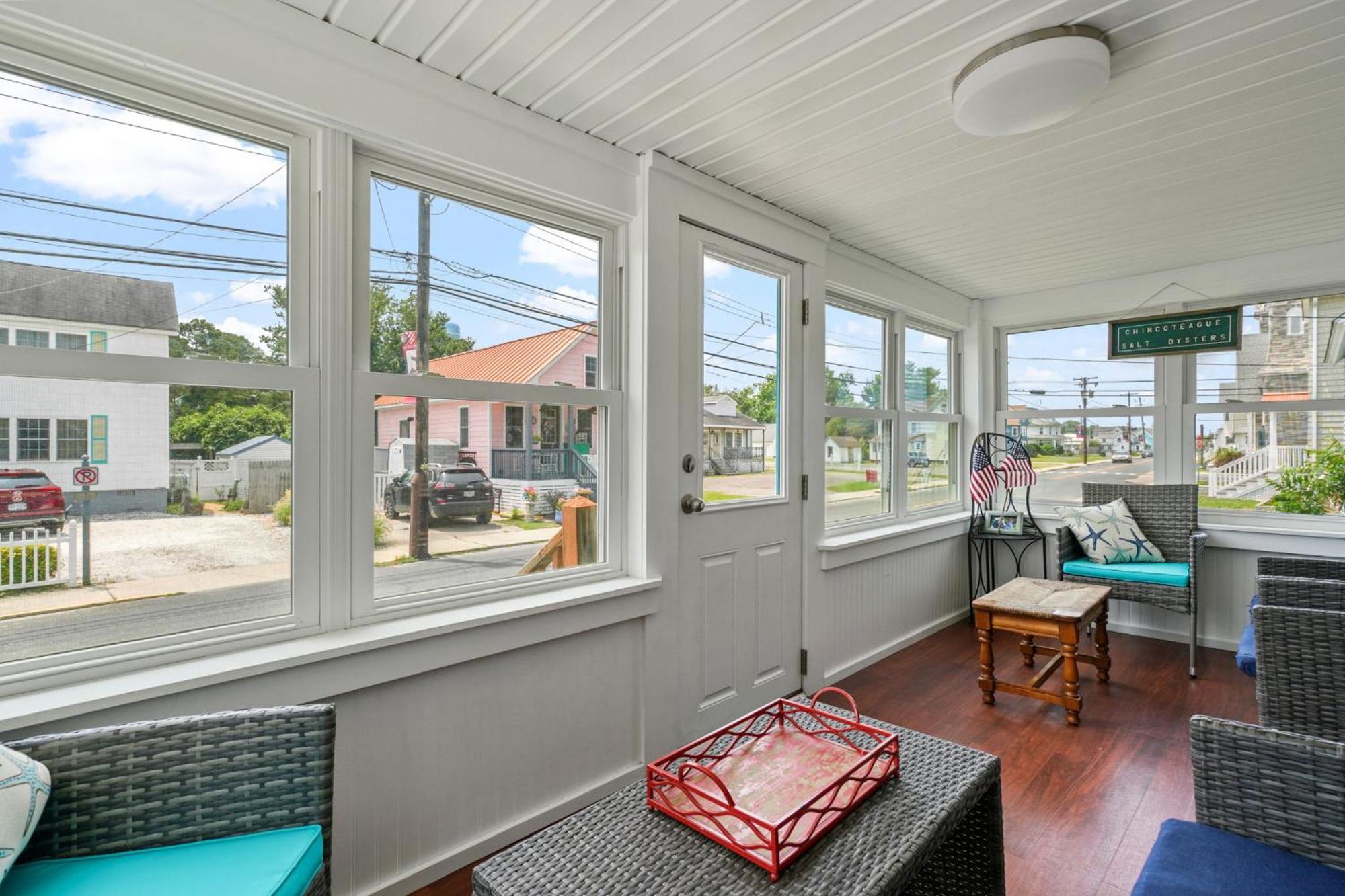 Shreiner's Tradition - In Town, Pet Friendly! * Chincoteague
