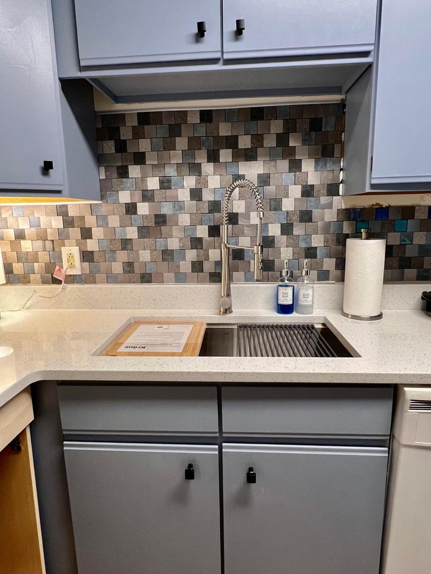 Casa Mar - Main Street & Screened Porch! * Chincoteague