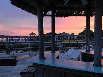 Snug Harbor Marina And Hotel