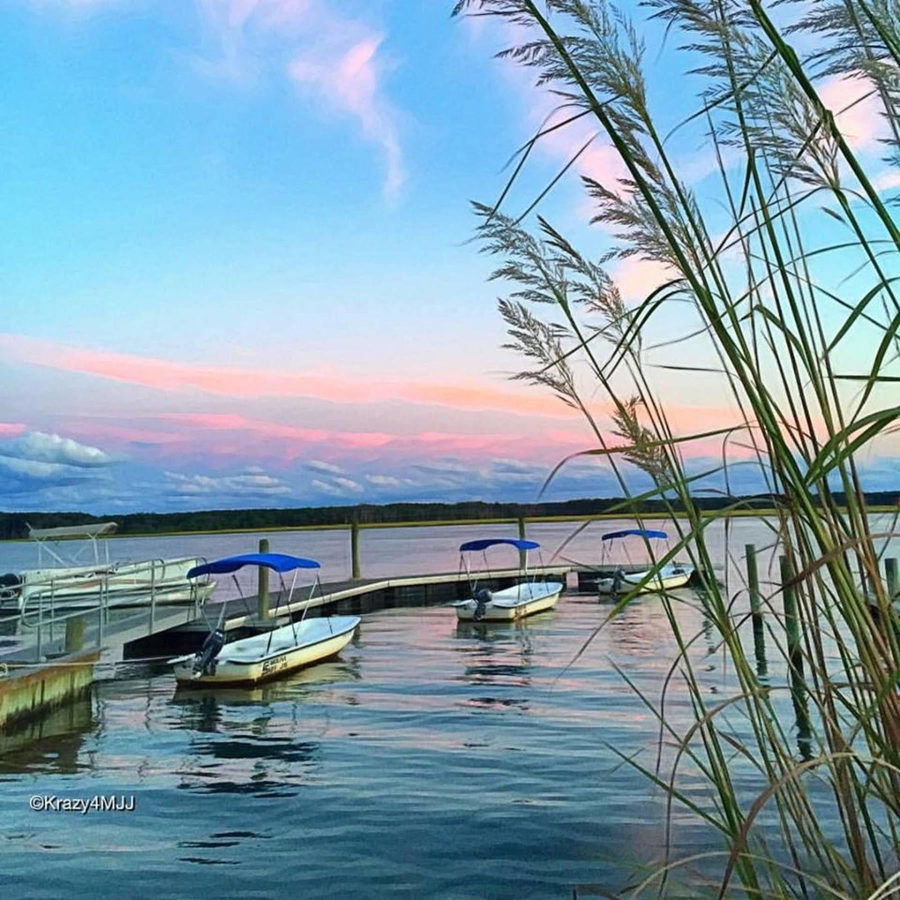 Snug Harbor Marina And