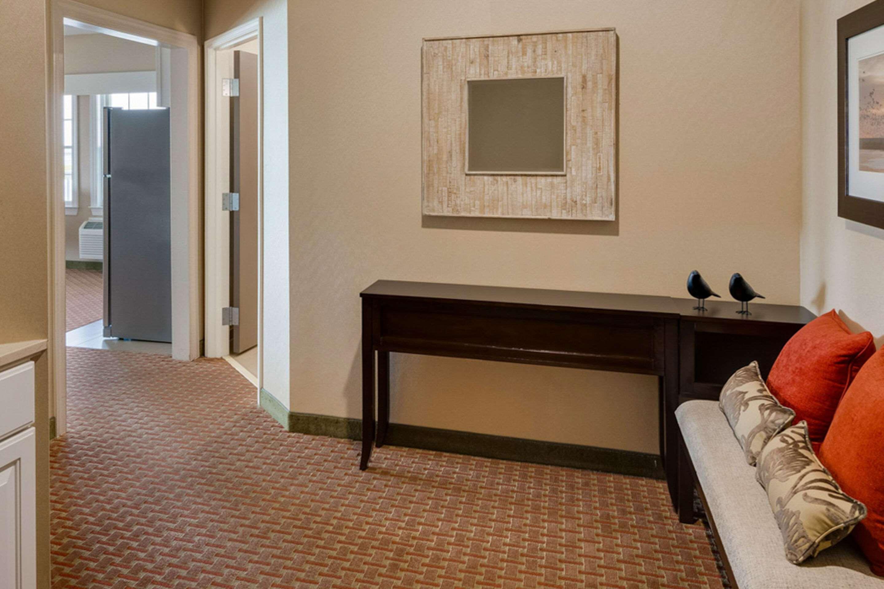 Comfort Island Bayfront Hotel