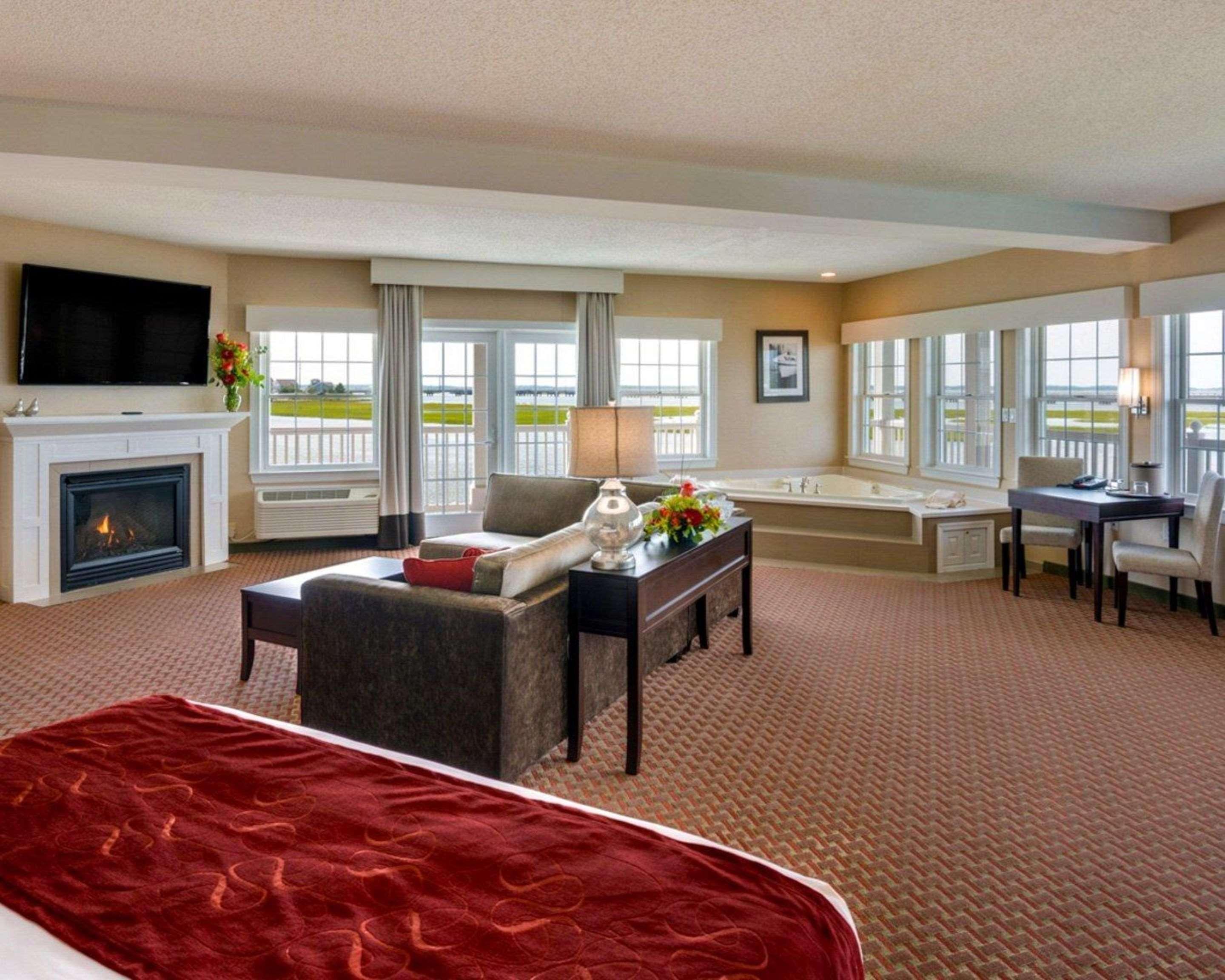 Comfort Island Bayfront