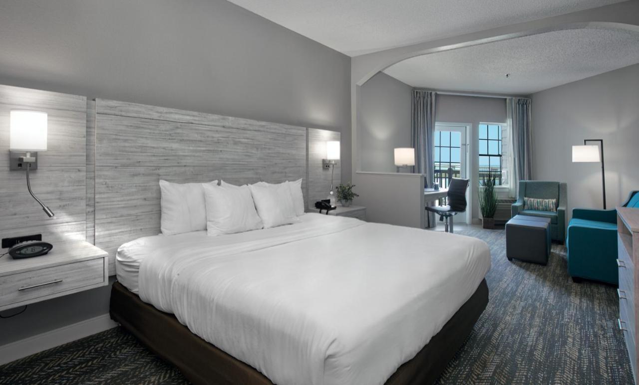 Comfort Island Bayfront