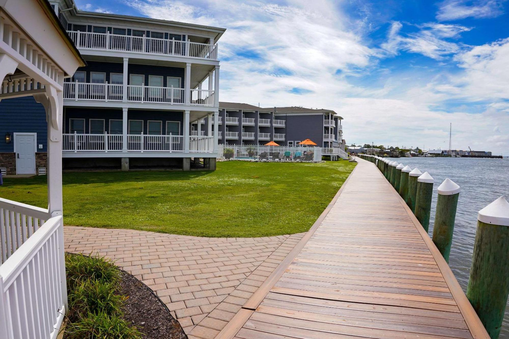 Comfort Island Bayfront