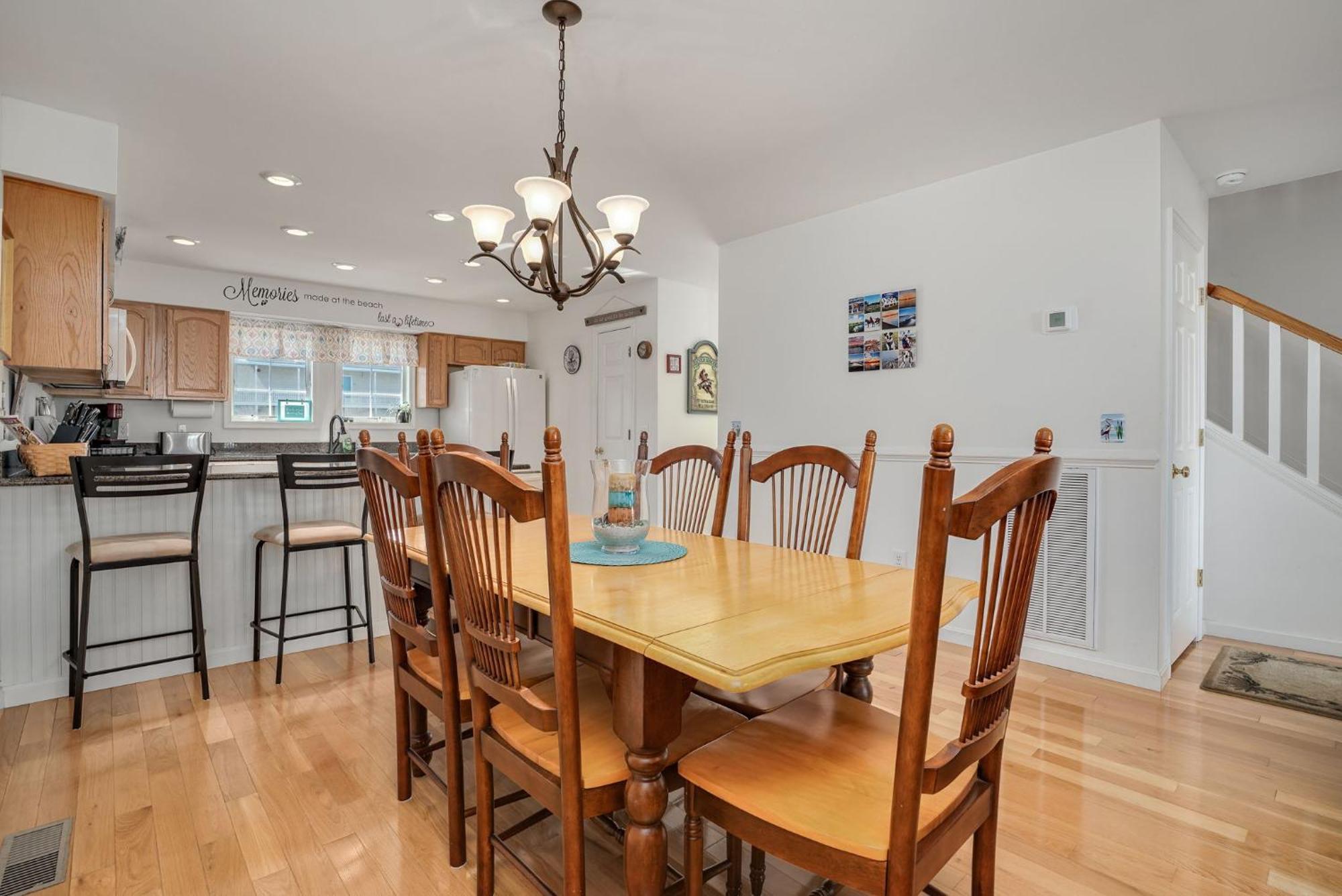 Charlie's Bayside Retreat - Pet Friendly, In Town! Holiday home Chincoteague