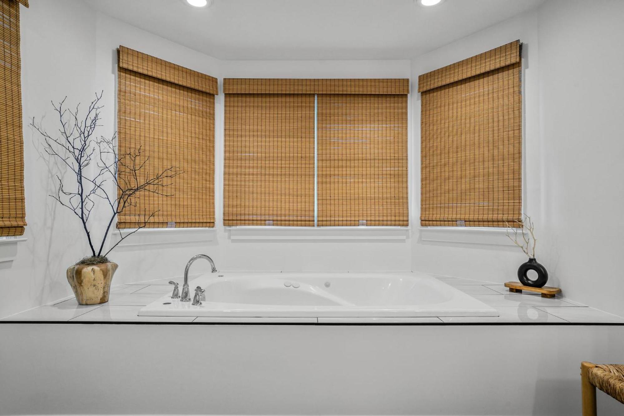 Casa Del Mar - Pet Friendly With Hot Tub! Holiday home