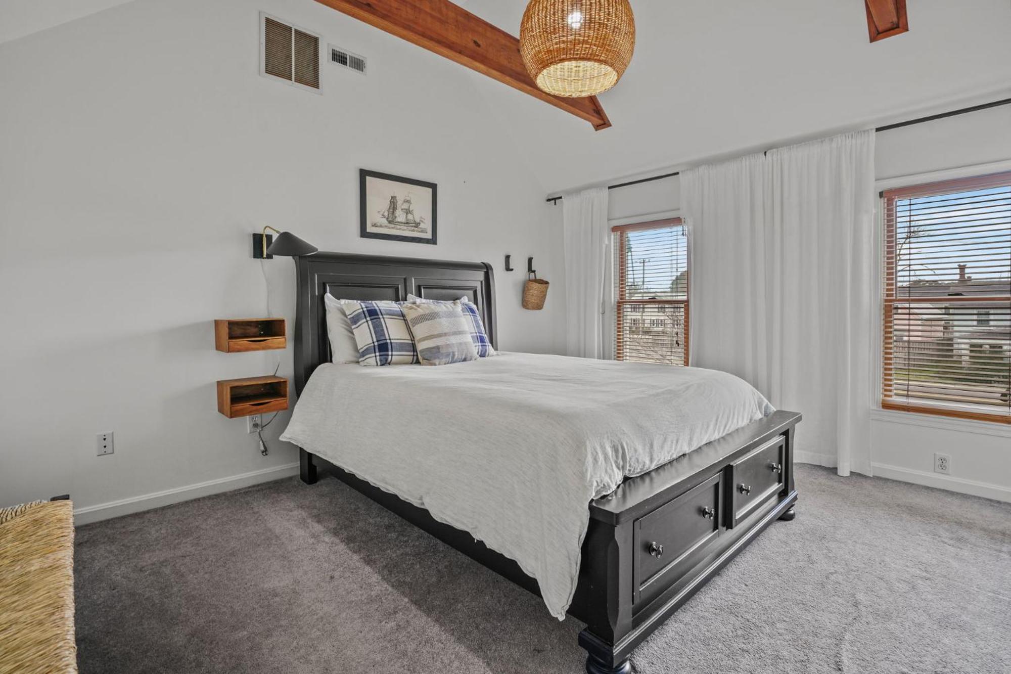 Casa Del Mar - Pet Friendly With Hot Tub!