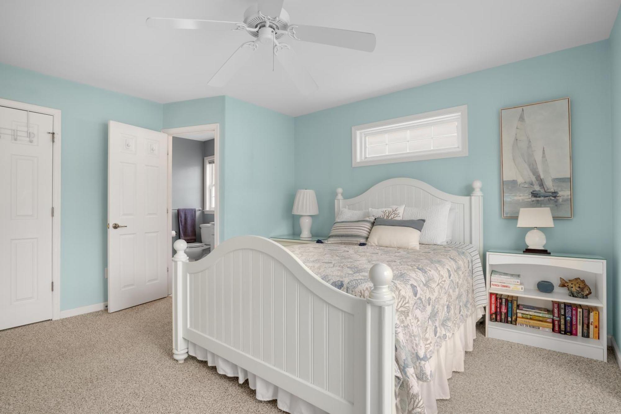 Sea La Vie - Duplex, Shared Pool! Chincoteague